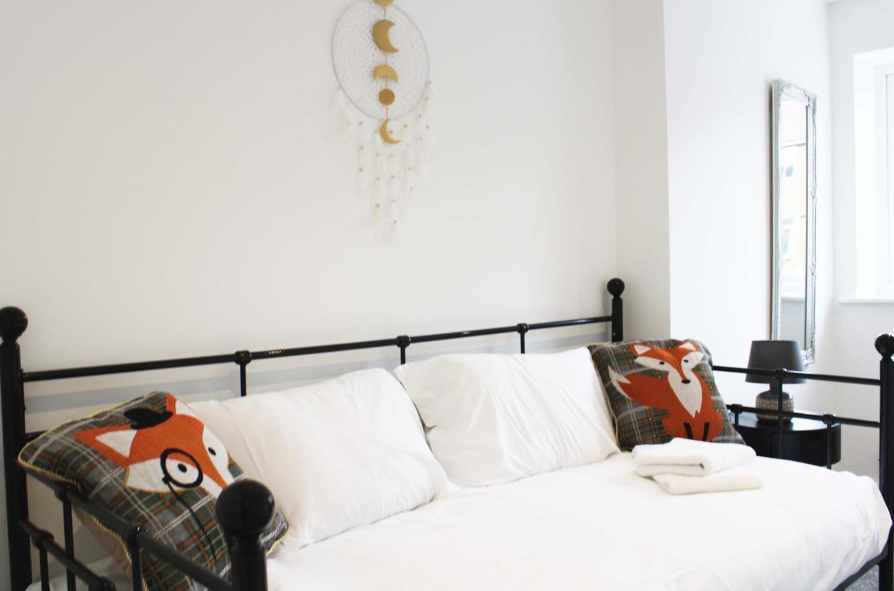 Abingdon - Private Flat With Parking 09 Apartment Екстериор снимка