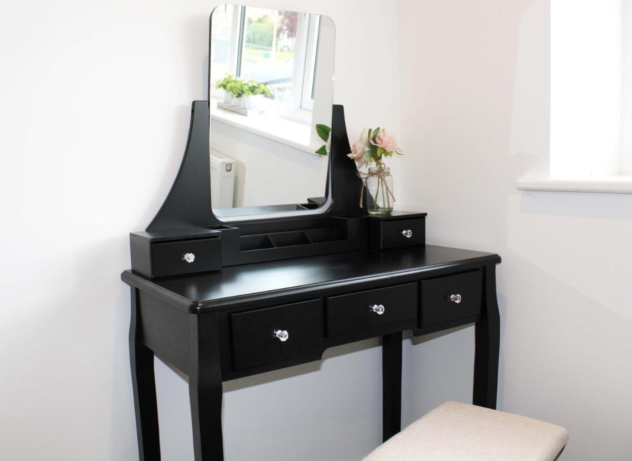 Abingdon - Private Flat With Parking 09 Apartment Екстериор снимка