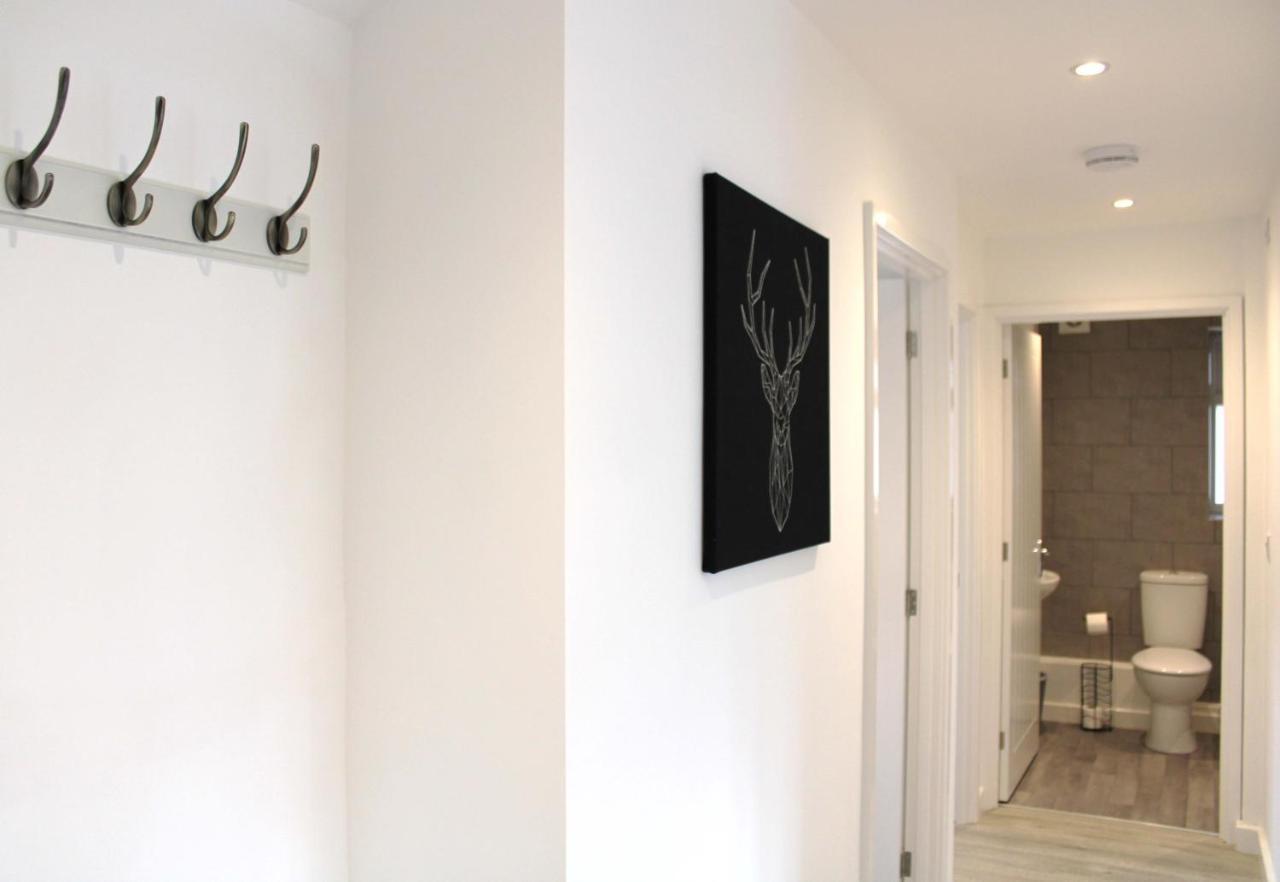 Abingdon - Private Flat With Parking 09 Apartment Екстериор снимка
