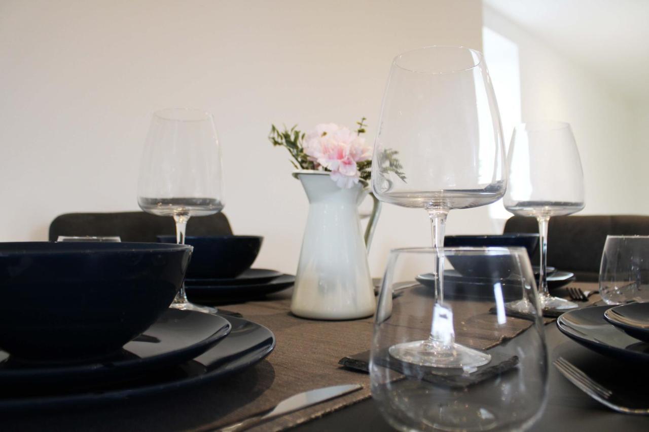 Abingdon - Private Flat With Parking 09 Apartment Екстериор снимка